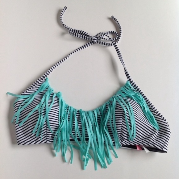 🌸 Victoria Secret Striped Fringe Halter Top🌸 - Picture 3 of 5
